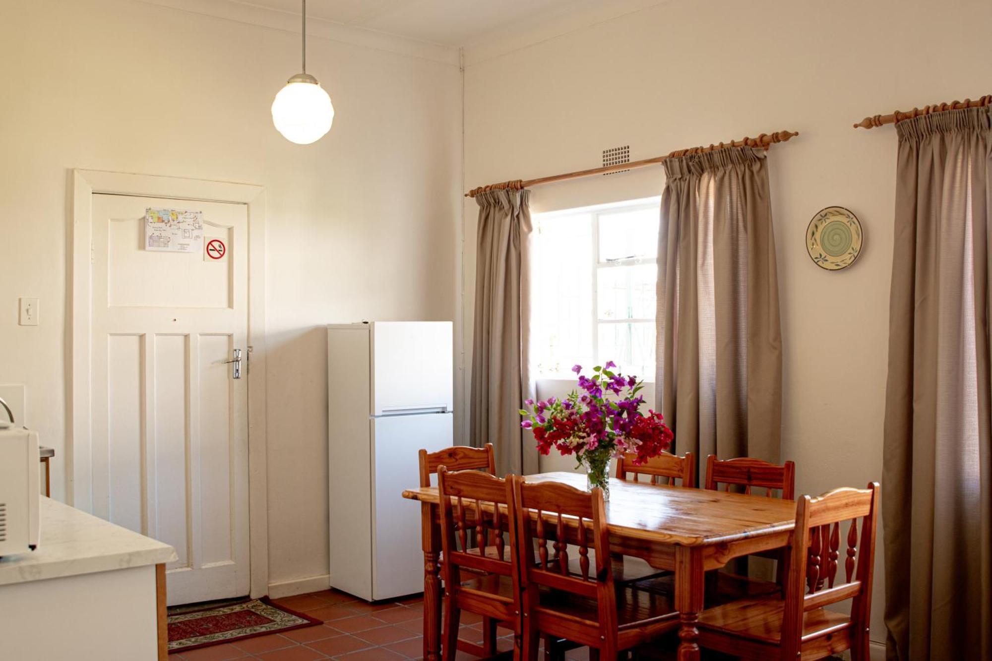 4 Rothman Street B&B Graaff-Reinet Eksteriør billede
