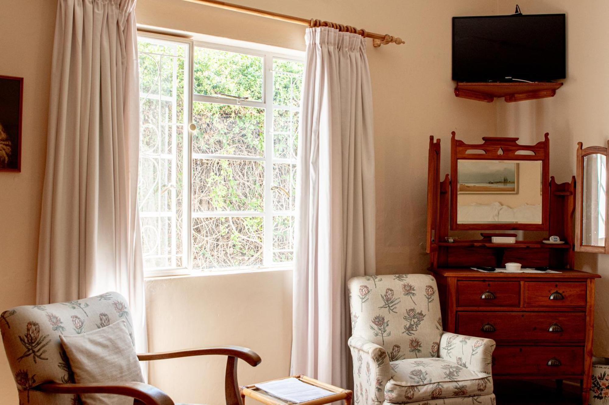 4 Rothman Street B&B Graaff-Reinet Eksteriør billede