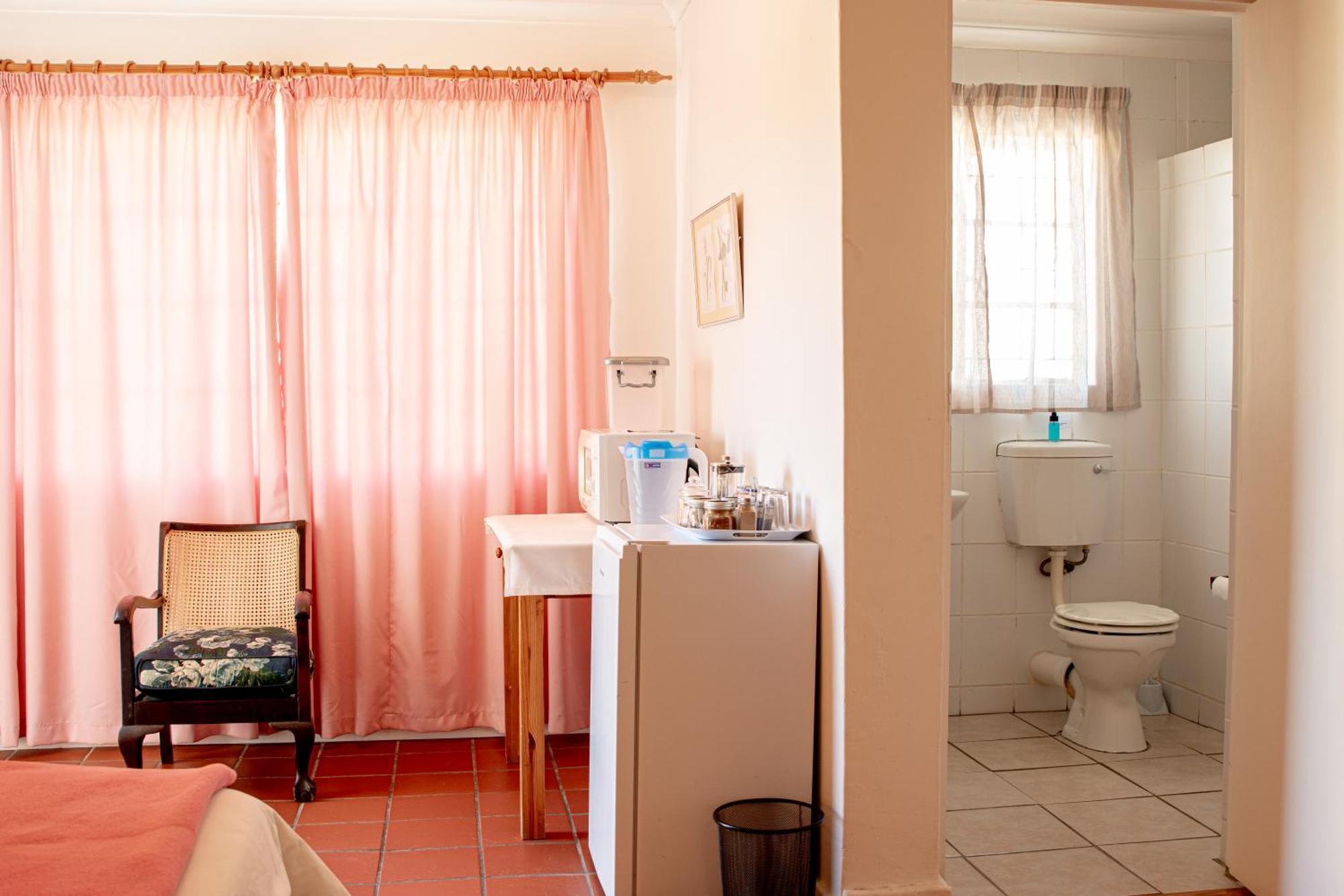 4 Rothman Street B&B Graaff-Reinet Eksteriør billede